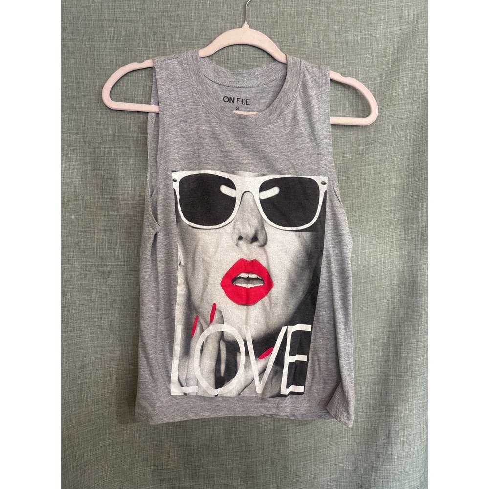Love tank top